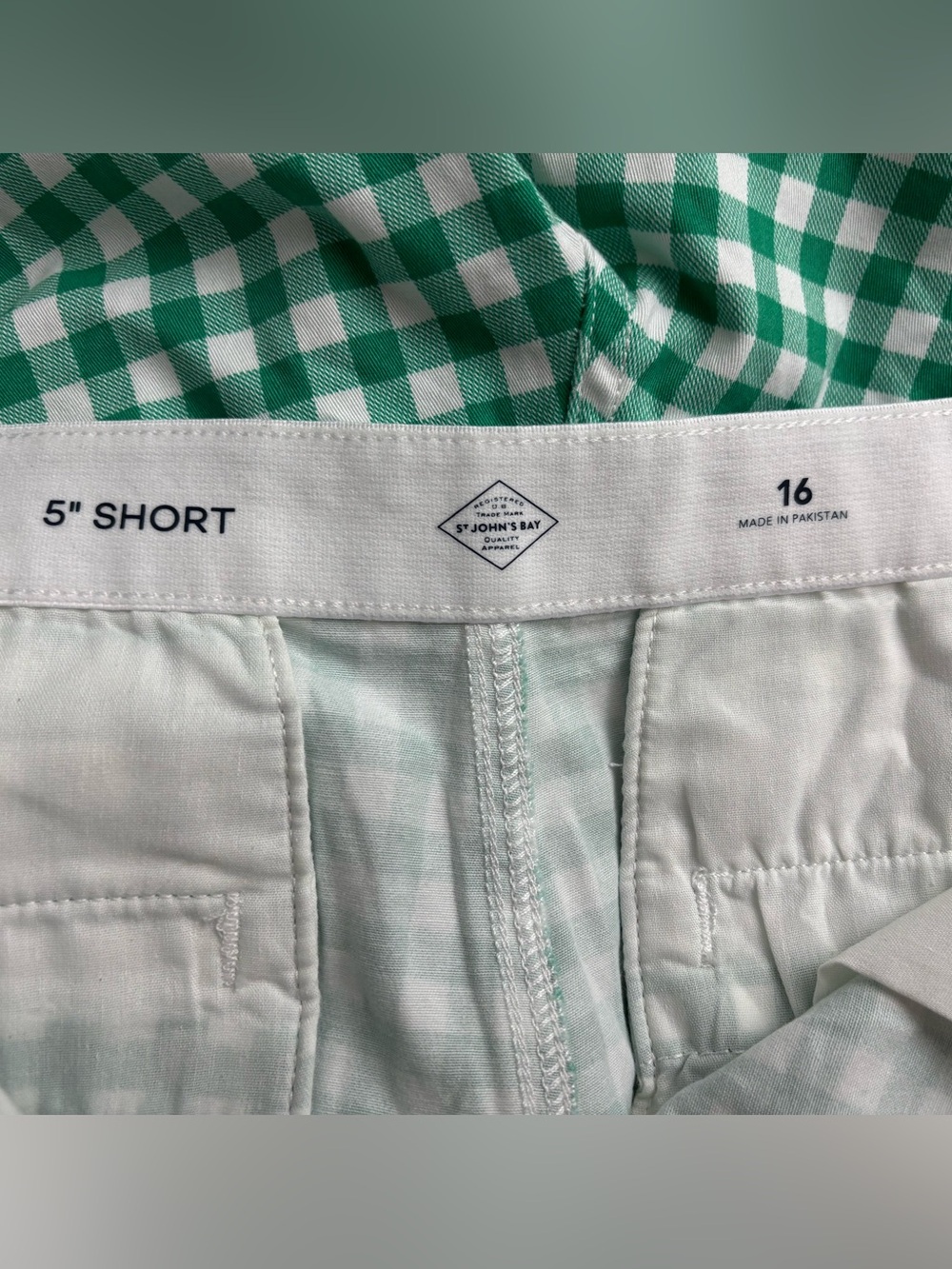 St. John's Bay Women’s Green and White Gingham Bermuda Shorts, Size: 16, NWT - Picture 4 of 7
